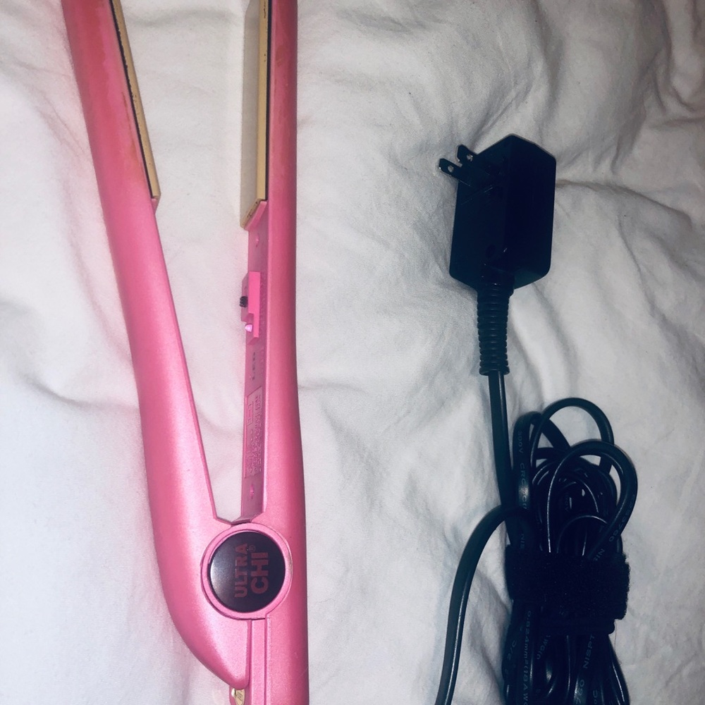 CHI Ultra Hair Straightener
